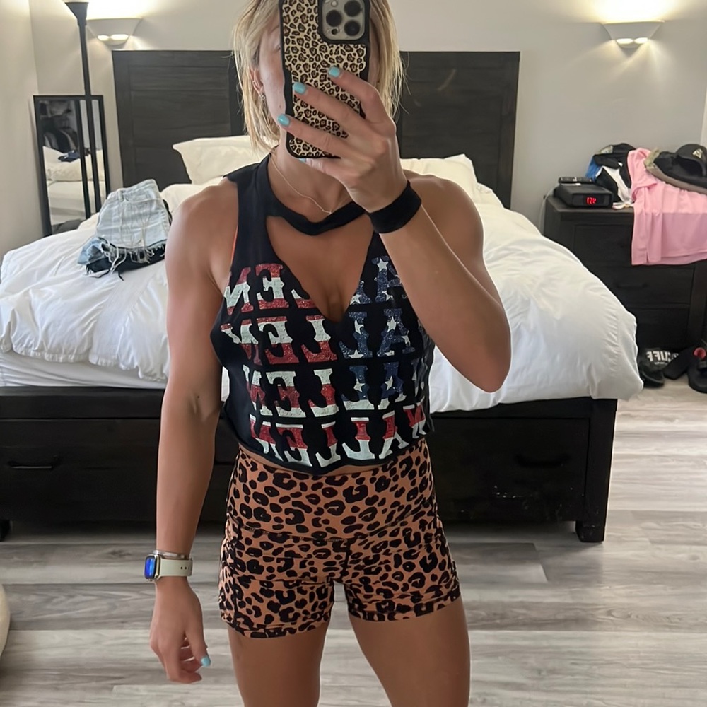 Morgan wallen cut tank